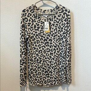 Leopard Print Long Sleeve Top